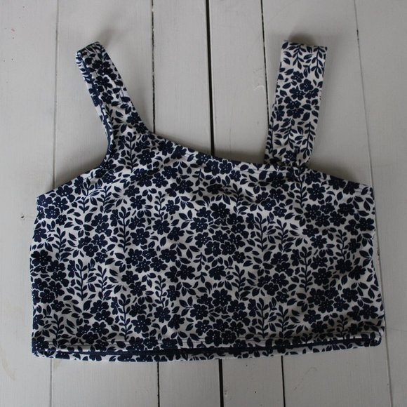 GAP Kids, Size 10, Blue and White Mix Pattern Tankini Swimsuit - Picture 2 of 8